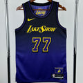 Maillot Lakers Doncic 77 City 2025