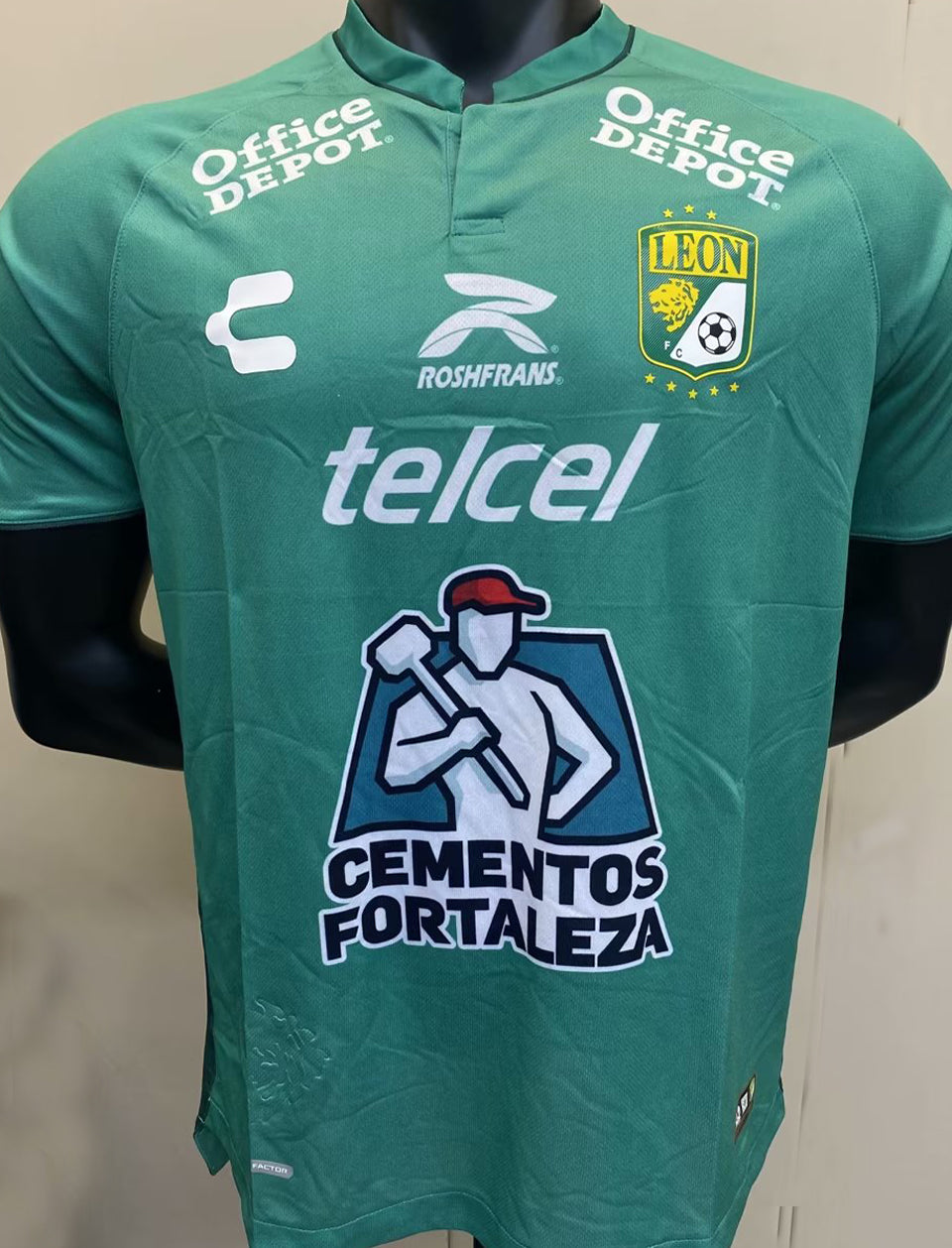 Maillot Club León Fc Domicile 2023/24 (Version Joueur)