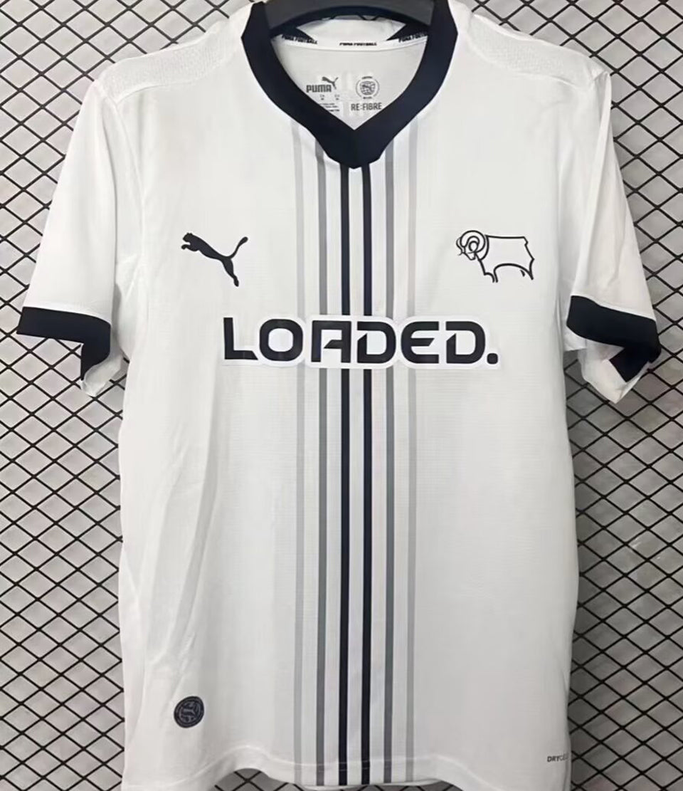 Maillot Derby County Domicile 2026/27