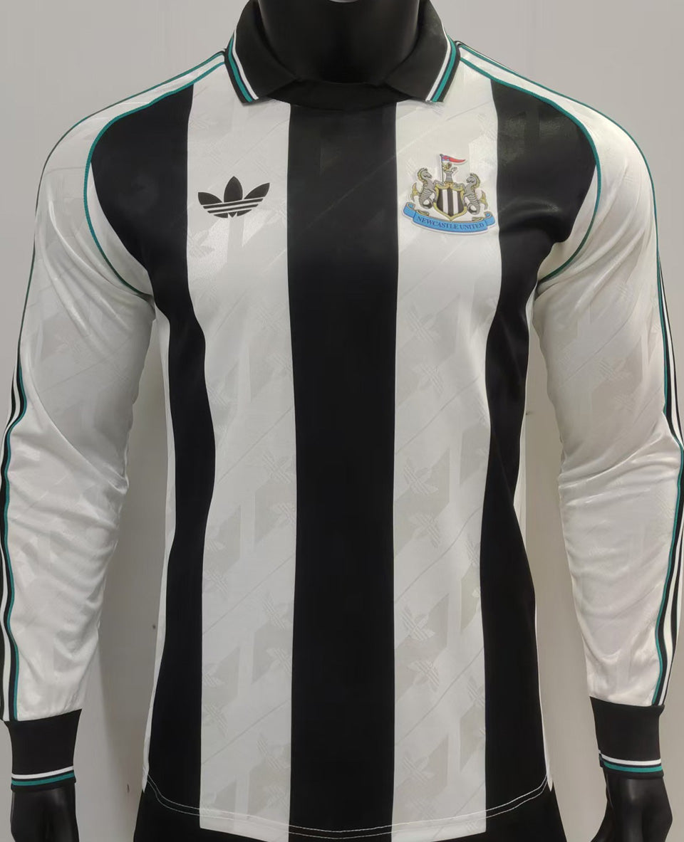 Maillot Newcastle Manches Longues Rétro (Version Joueur)