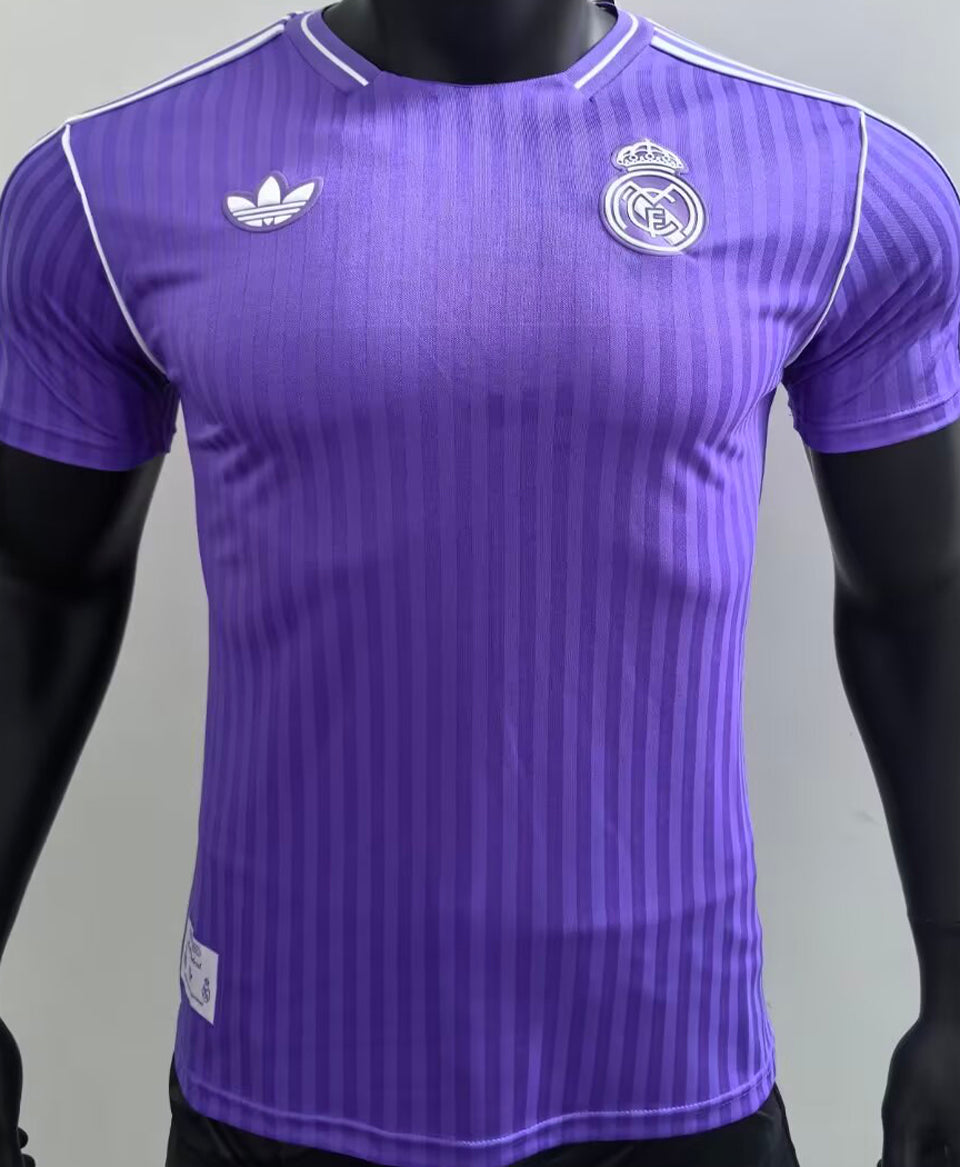 Maillot Real Madrid 2025 (Version Joueur)