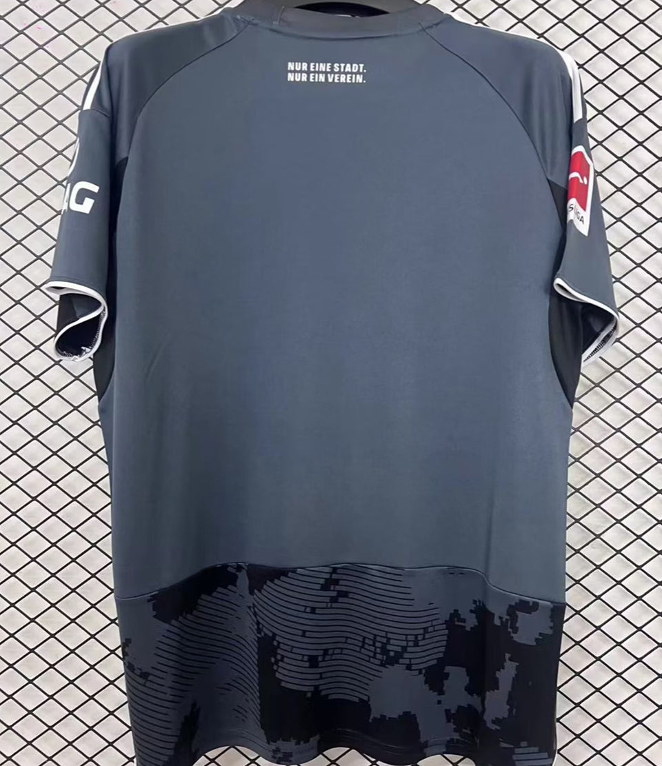 Maillot 26 Frankfurt Third 2025