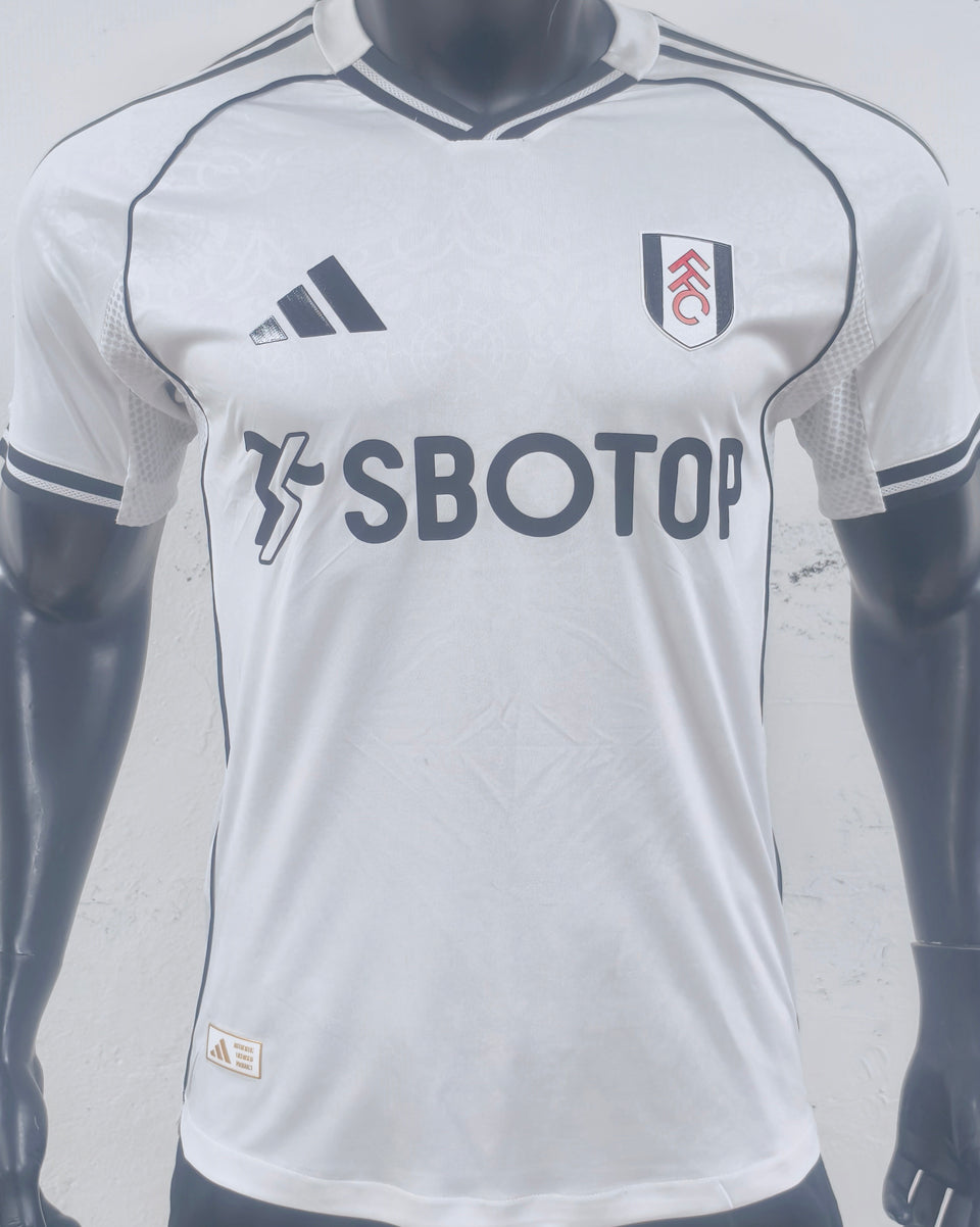 Maillot 26 Fulham Domicile 2025 (Version Joueur)