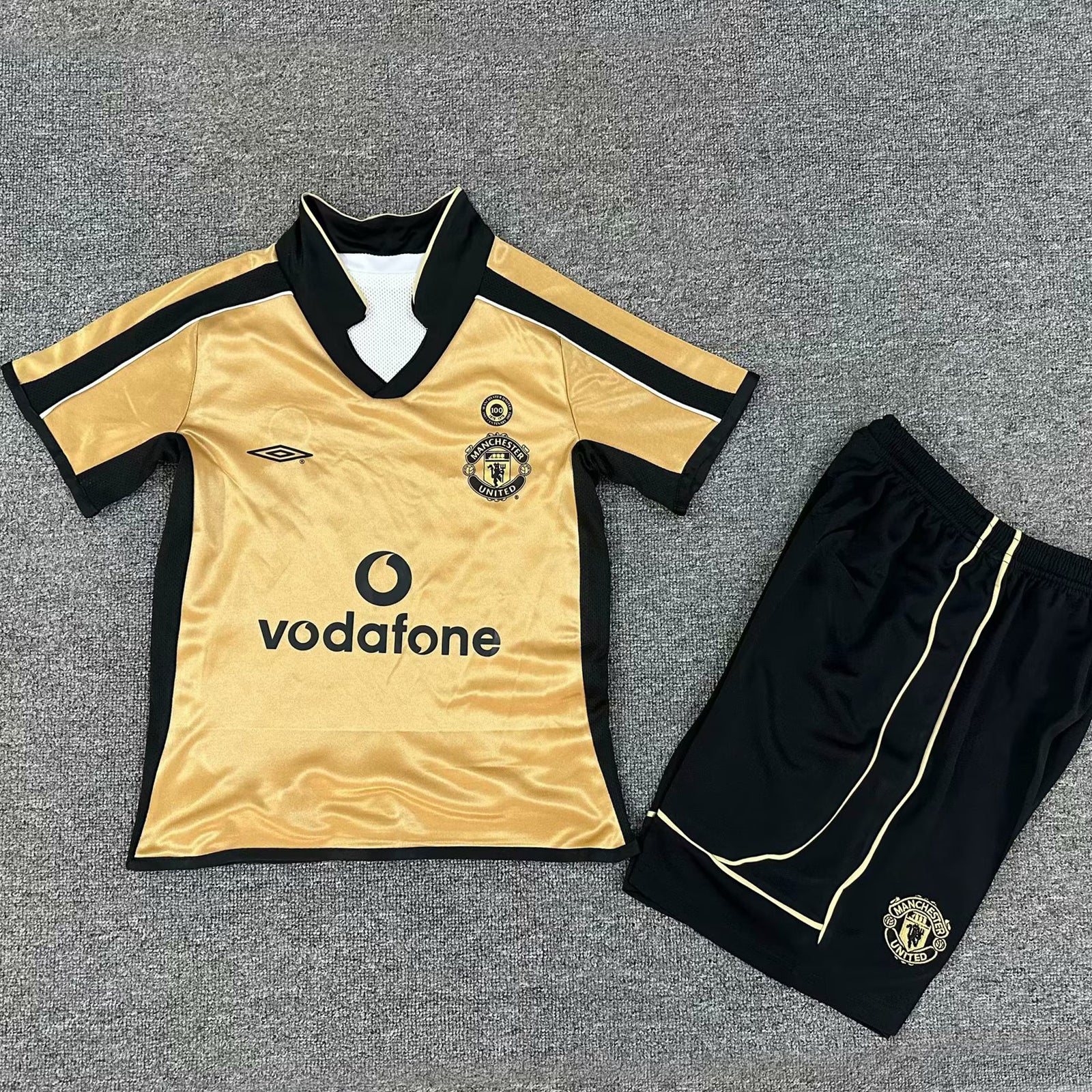 Maillot Manchester United Rétro 2001/02 Enfant