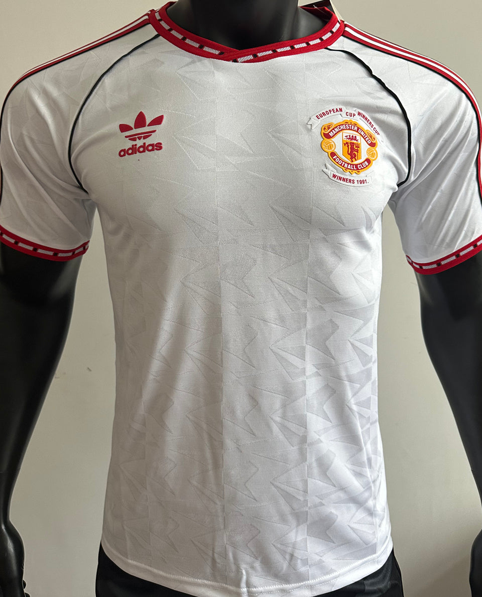 Maillot Manchester United Rétro 2025/26 (Version Joueur)