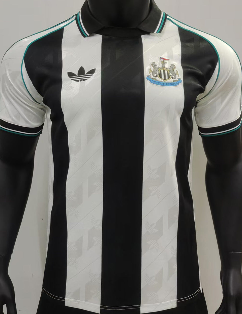 Maillot Newcastle Rétro (Version Joueur)