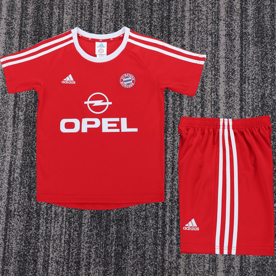 Maillot Bayern Munich Domicile Rétro 2001/02 Enfant