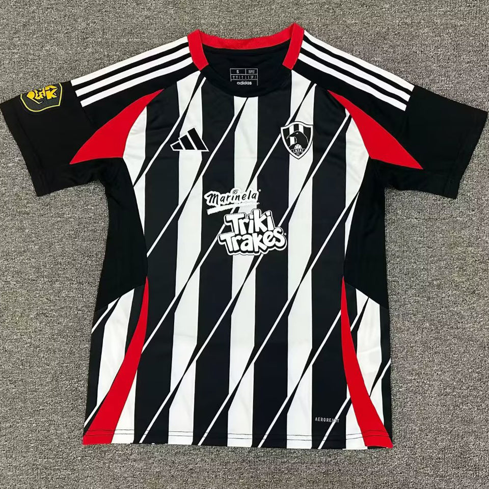 Maillot Cuervos Domicile 2025/26