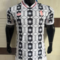 Maillot Juventus Rétro 2026 (Version Joueur)