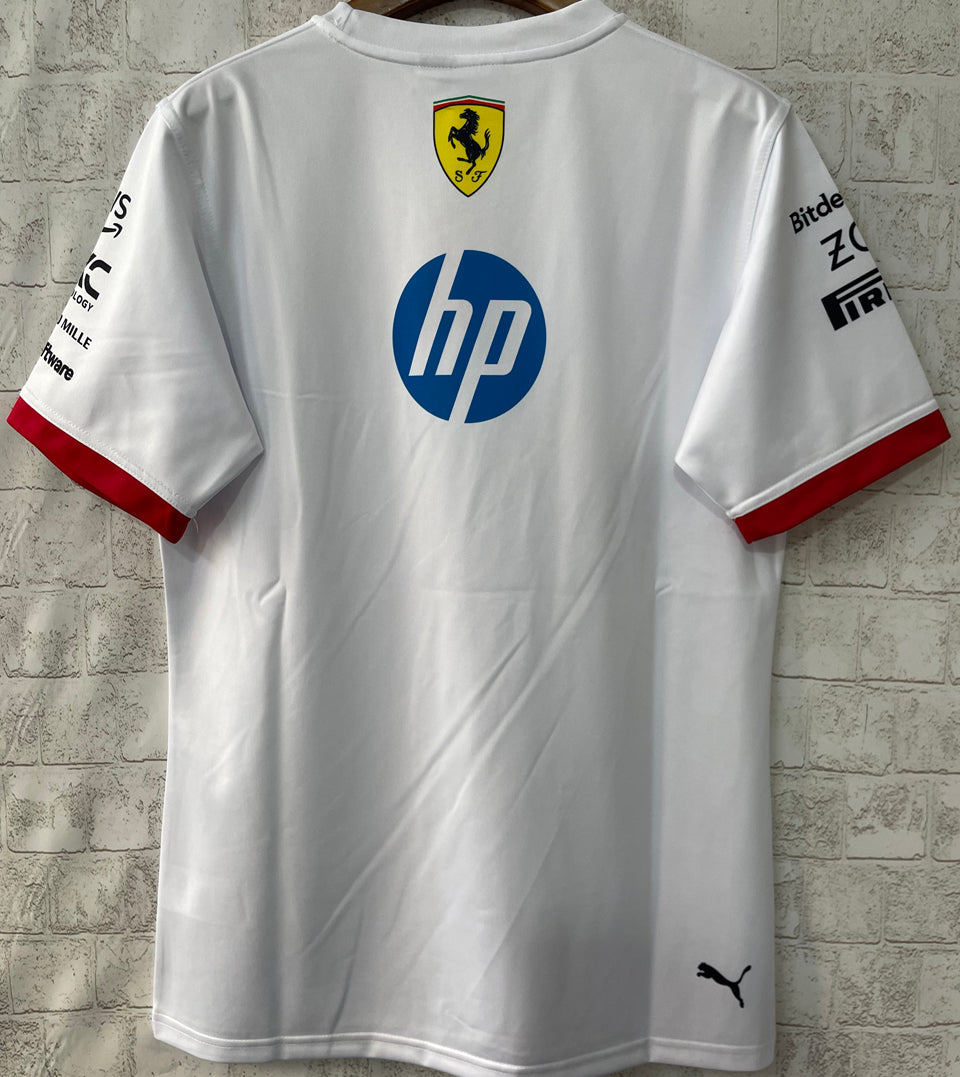 Maillot Ferrari 2025