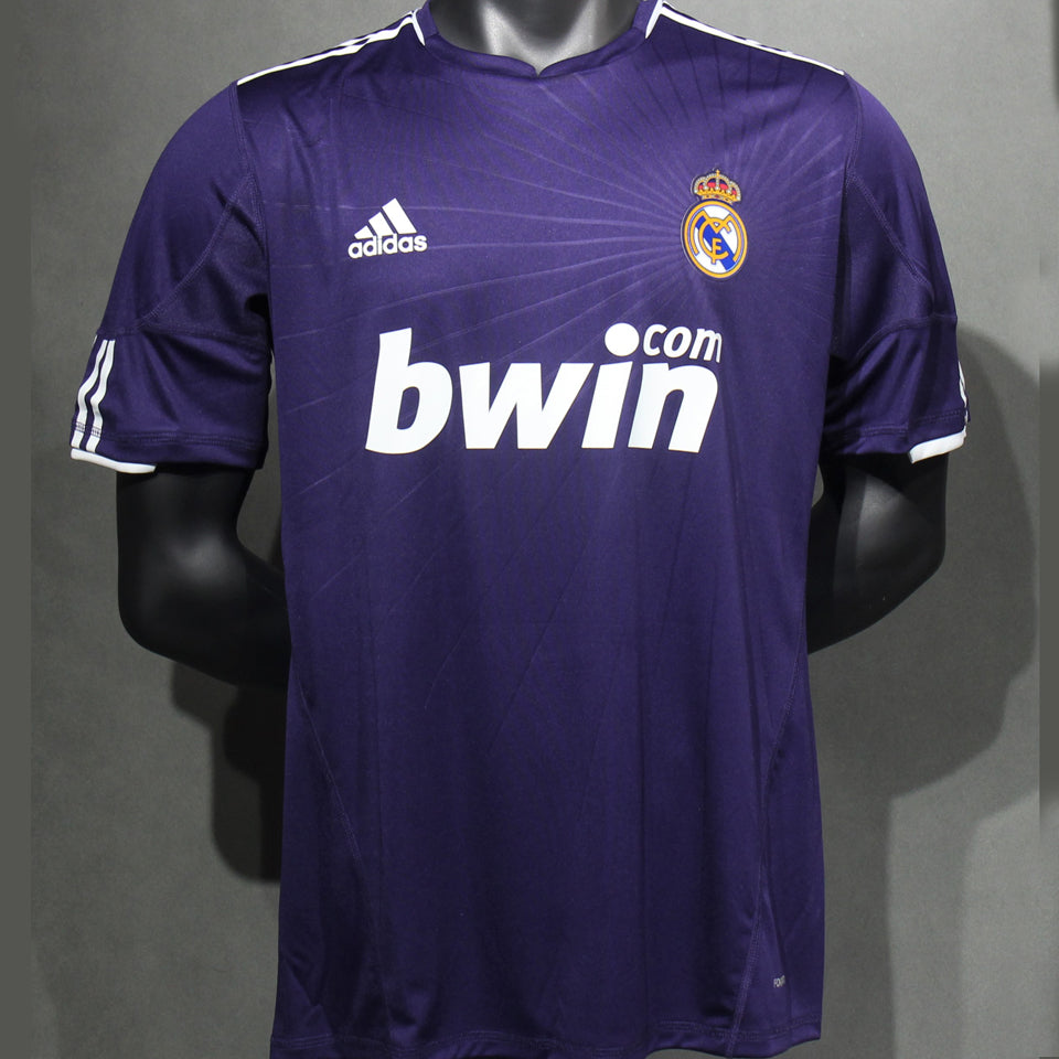 Maillot Real Madrid Third Rétro 2010/11 (Version Joueur)