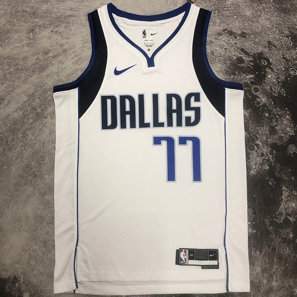 Maillot Mavericks Doncic 77 2023/24