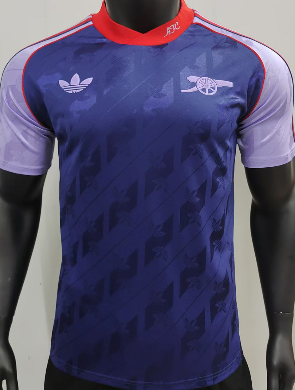 Maillot Arsenal Rétro 2025 (Version Joueur)