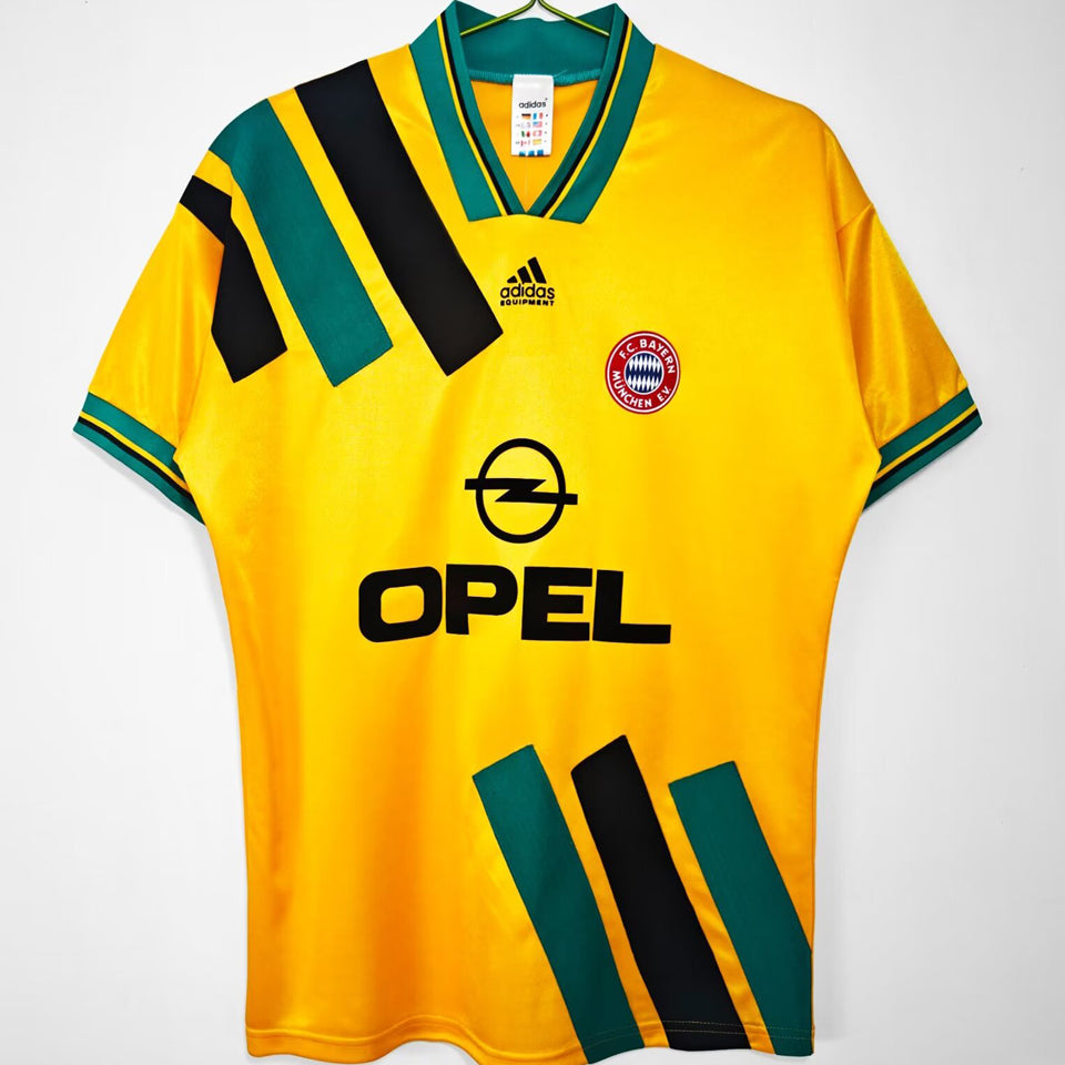 Maillot Bayern Munich Extérieur Rétro