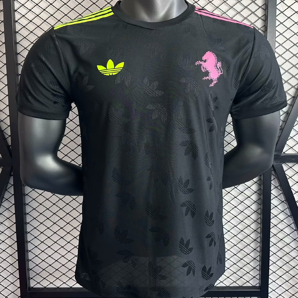 Maillot Juventus Rétro 2025 (Version Joueur)