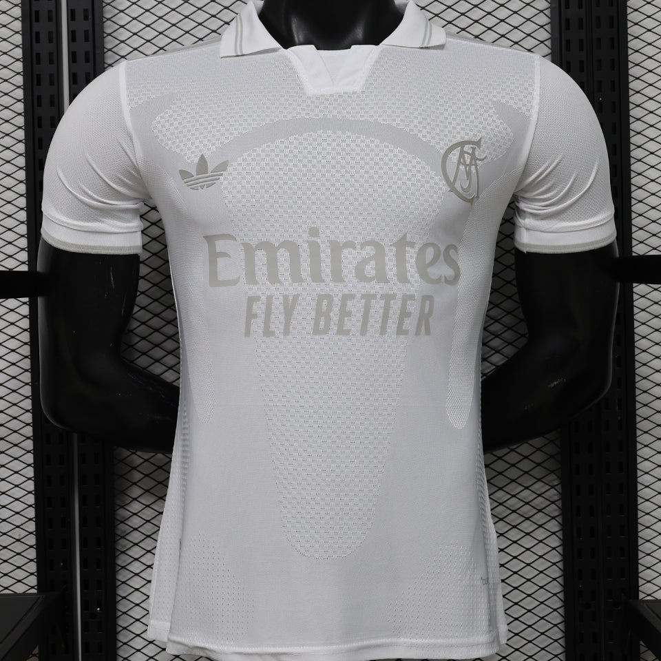 Maillot Real Madrid 2026 (Version Joueur)