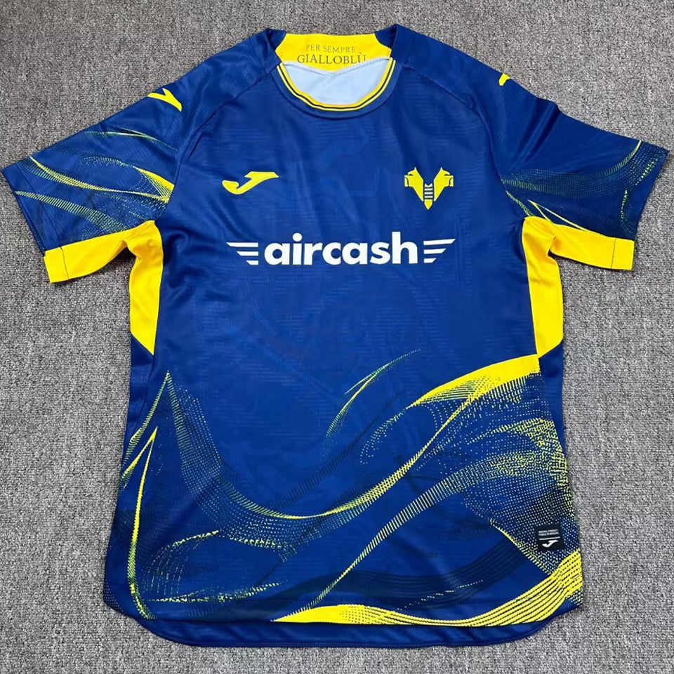 Maillot Hellas Vérone Domicile 2025/26