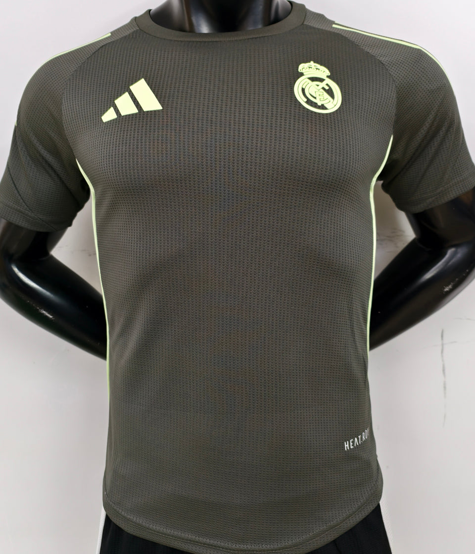Maillot Real Madrid 2025/26 (Version Joueur)
