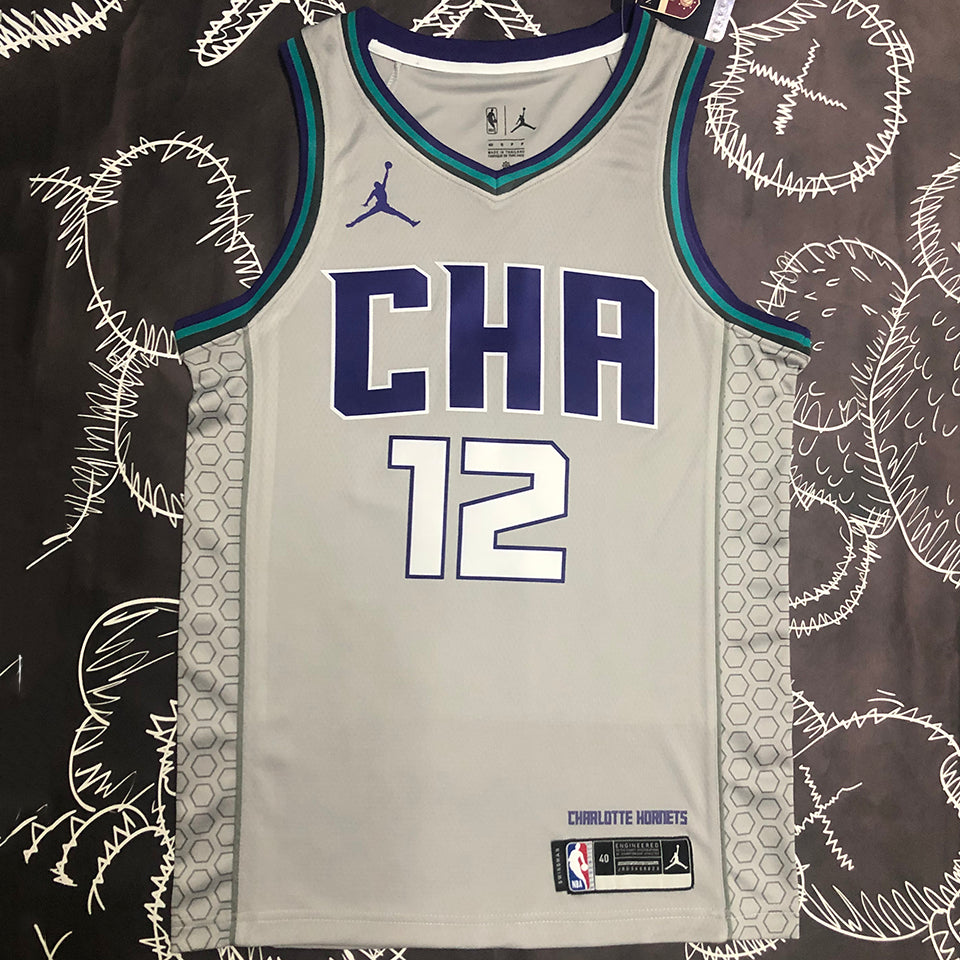 Maillot Hornets Oubrejr 12