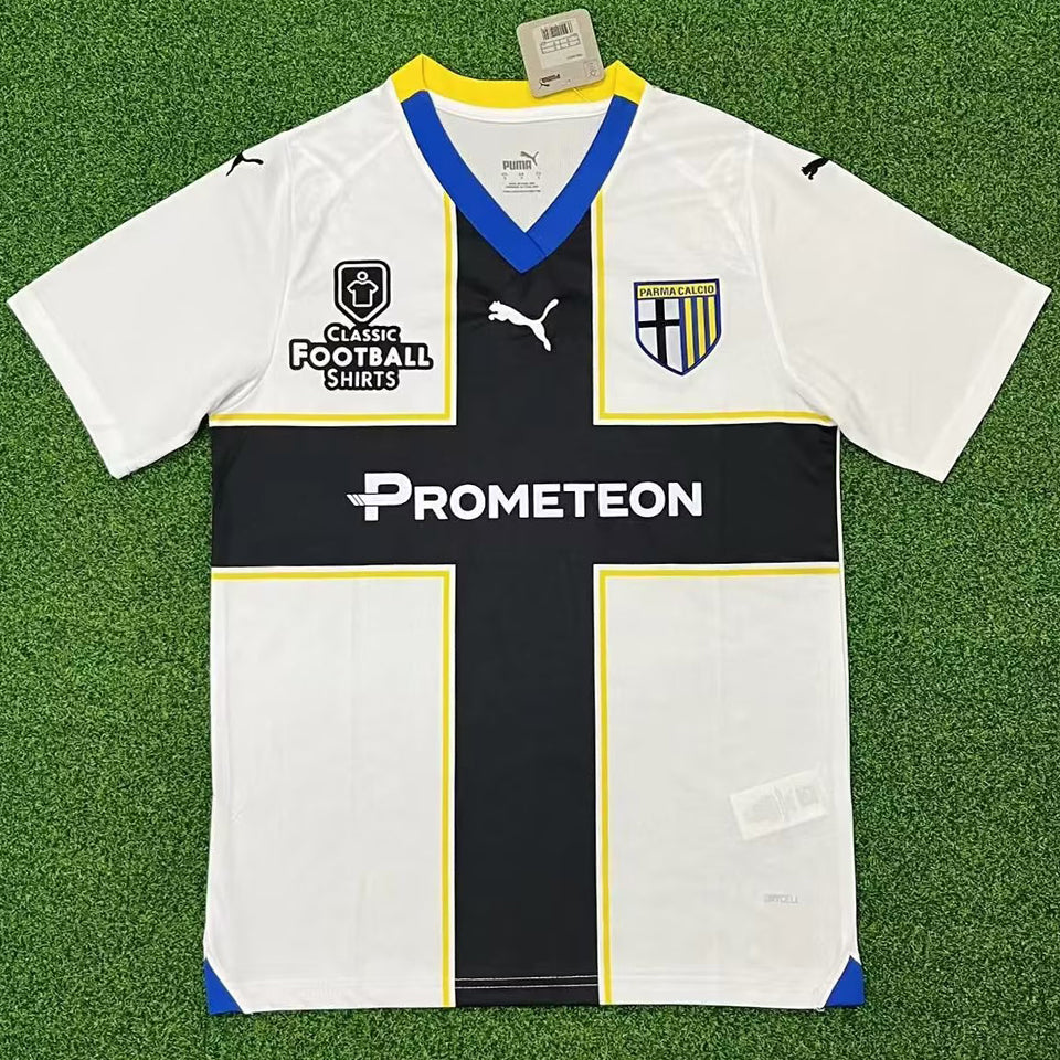 Maillot Parma Domicile 2023/24