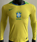 Maillot Brésil Domicile Manches Longues 2025 (Version Joueur)