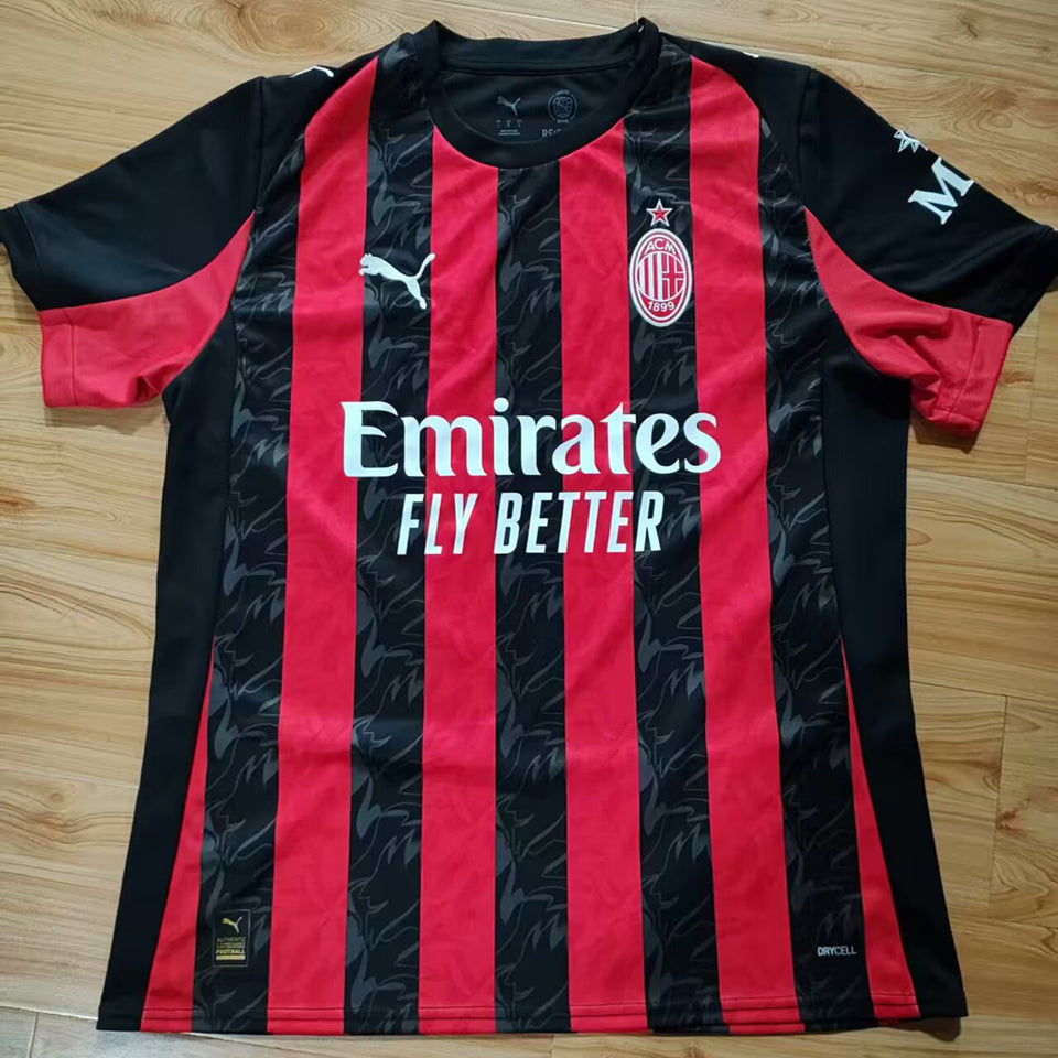 Maillot AC Milan Domicile 2025/26